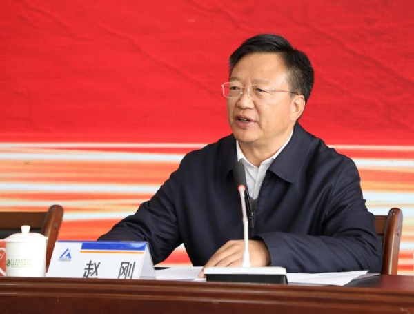 云铝2_副本.jpg