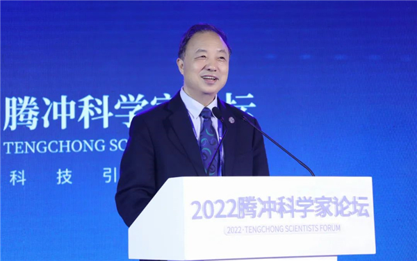 郭华东.jpg
