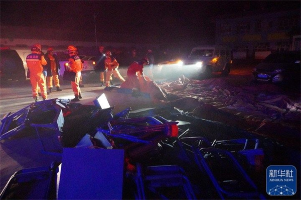 地震自救01.jpg