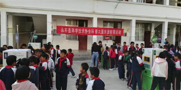 407-03.jpg